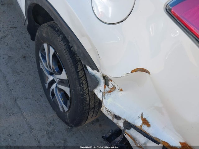 Toyota RAV4 LE 2017 2T3ZFREV8HW378167 Image 18