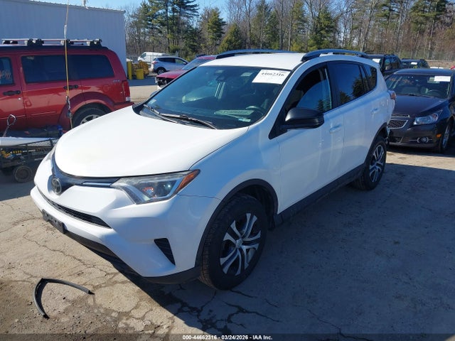 Toyota RAV4 LE 2017 2T3ZFREV8HW378167 Image 2