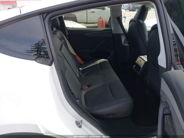 Продаж на аукціоні авто 2026 Tesla Model Y All-wheel Drive/long Range Launch Series/premium All-wheel Drive, vin: 7SAYGDEE3TF452379, номер лоту: 44662317