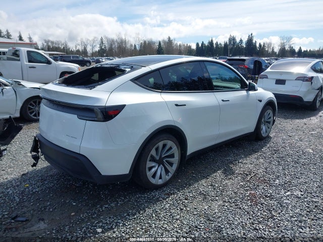 2026 TESLA MODEL Y 7SAYGDEE3TF452379 Photo 3