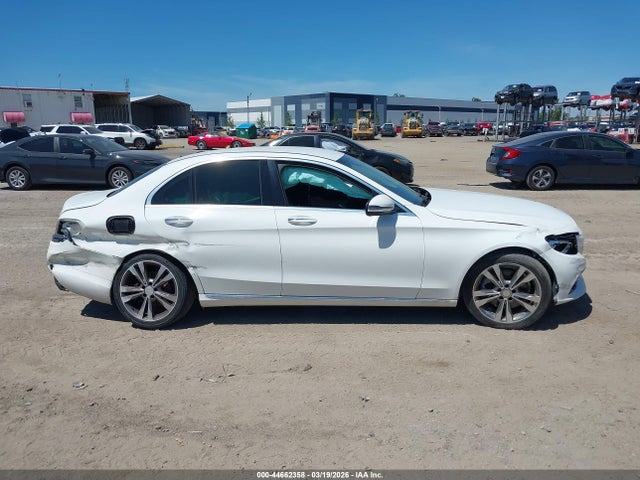 Aukcja sprzedaży 2016 Mercedes-benz C 300, vin: 55SWF4JB0GU117295, numer aukcji: 44662358