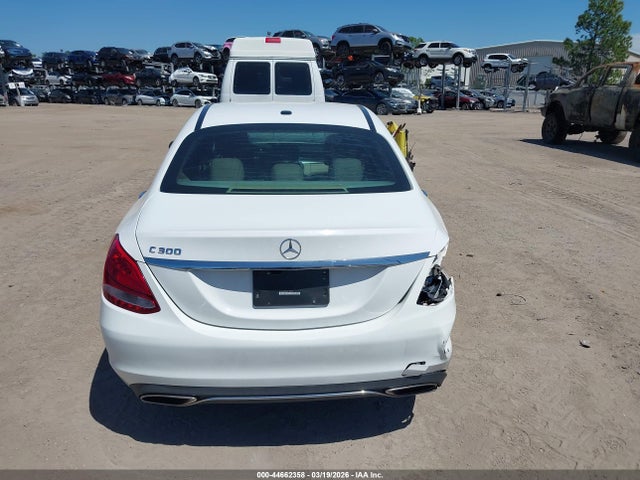 Aukcja sprzedaży 2016 Mercedes-benz C 300, vin: 55SWF4JB0GU117295, numer aukcji: 44662358