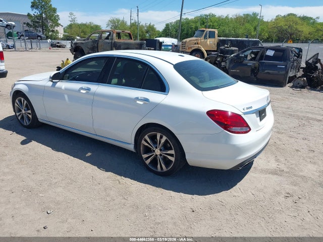 Aukcja sprzedaży 2016 Mercedes-benz C 300, vin: 55SWF4JB0GU117295, numer aukcji: 44662358