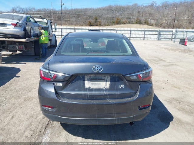 3MYDLBYV4HY170871 Toyota YARIS IA