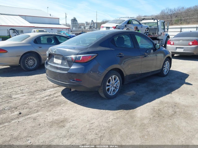 3MYDLBYV4HY170871 Toyota YARIS IA