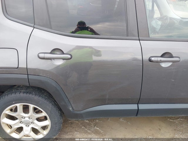 Продажа на аукционе авто 2017 Jeep Renegade Latitude 4x4, vin: ZACCJBBB4HPG49438, номер лота: 44662412