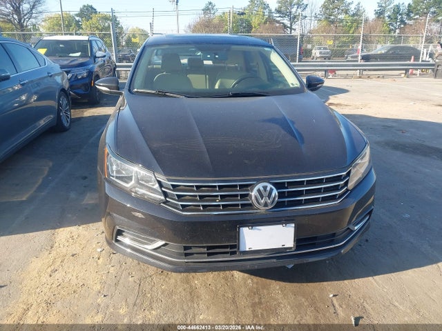 Продаж на аукціоні авто 2017 Volkswagen Passat 1.8t Se, vin: 1VWBT7A35HC015957, номер лоту: 44662413