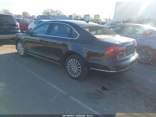 Продаж на аукціоні авто 2017 Volkswagen Passat 1.8t Se, vin: 1VWBT7A35HC015957, номер лоту: 44662413