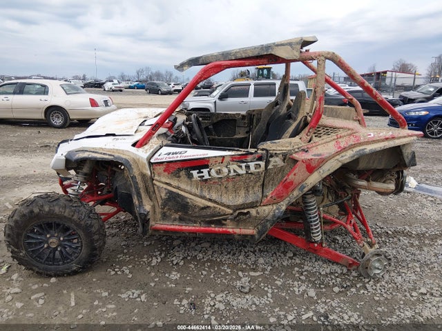 1HFVE0588S4600028 Honda Sxs1000 S2r