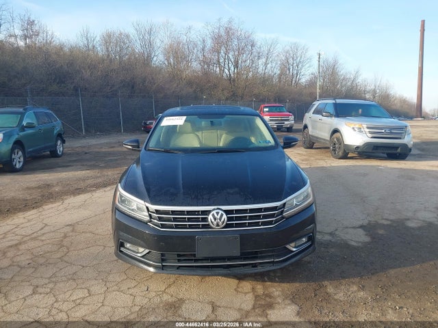 44662416 :رقم المزاد ، 1VWBT7A32HC029024 vin ، 2017 Volkswagen Passat 1.8t Se مزاد بيع