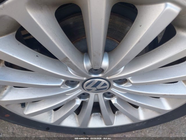 44662416 :رقم المزاد ، 1VWBT7A32HC029024 vin ، 2017 Volkswagen Passat 1.8t Se مزاد بيع
