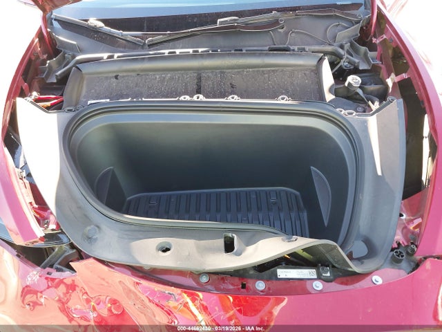 44662430 :رقم المزاد ، 7SAYGDEE4RF107774 vin ، 2024 Tesla Model Y Long Range Dual Motor All-wheel Drive مزاد بيع