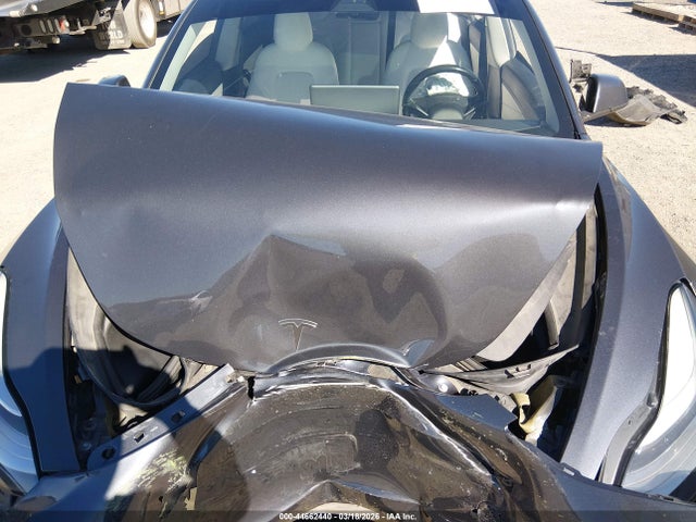 Tesla Model 3 Long Range/performance 2018 5YJ3E1EB9JF079279 Image 10