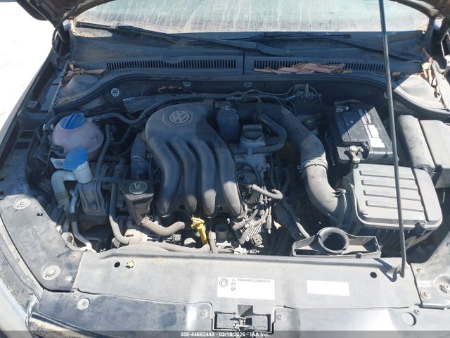 Продажа на аукционе авто 2014 Volkswagen Jetta 2.0l S, vin: 3VW2K7AJ7EM359897, номер лота: 44662448