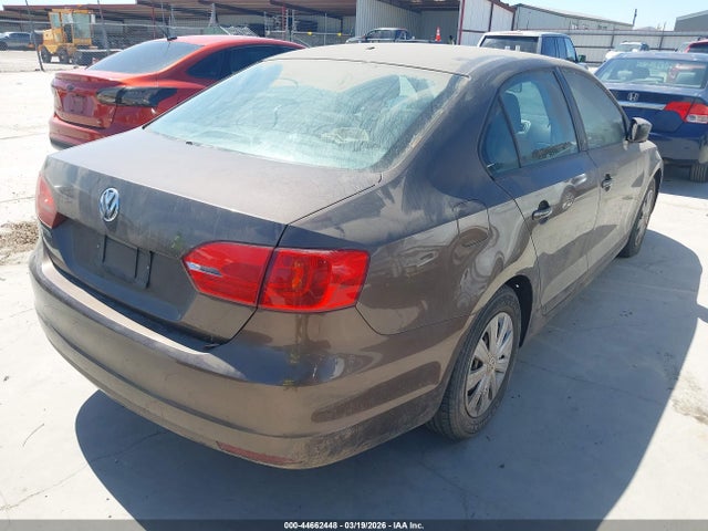 Продажа на аукционе авто 2014 Volkswagen Jetta 2.0l S, vin: 3VW2K7AJ7EM359897, номер лота: 44662448