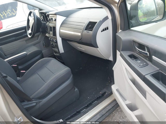 Продажа на аукционе авто 2010 Dodge Grand Caravan Se, vin: 2D4RN4DE6AR328121, номер лота: 44662449