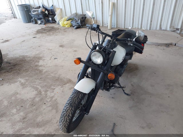 JH2RC537XKK901010 Honda Vt750 C2b