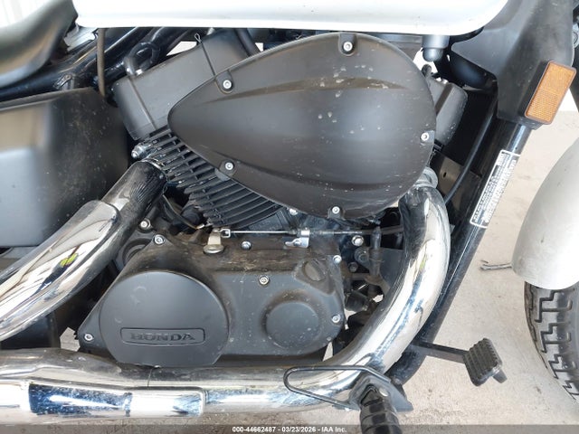 JH2RC537XKK901010 Honda Vt750 C2b