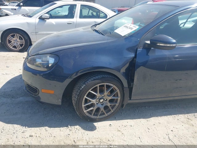 44662491 :رقم المزاد ، WVWDB7AJ1EW010200 vin ، 2014 Volkswagen Golf 2.5l مزاد بيع