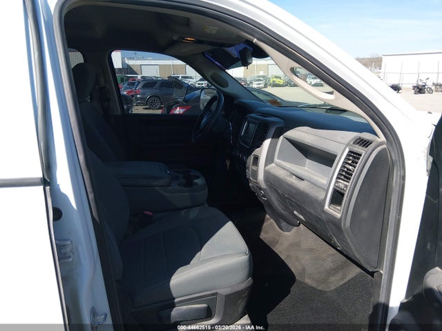 2015 Ram 1500 Tradesman მანქანა იყიდება აუქციონზე, vin: 1C6RR6KM9FS590896, აუქციონის ნომერი: 44662515