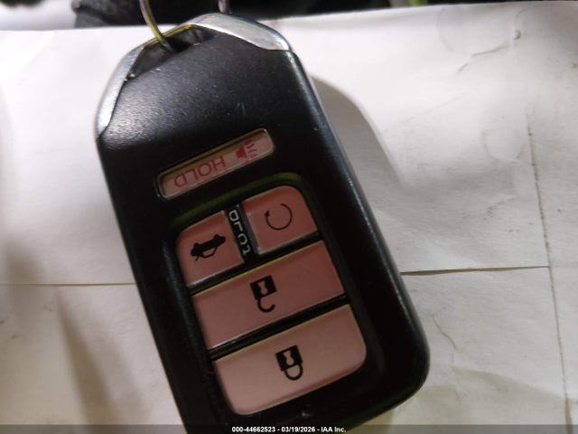 Продажа на аукционе авто 2018 Honda Civic Ex, vin: 19XFC2F76JE033689, номер лота: 44662523