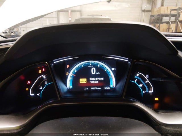 Продажа на аукционе авто 2018 Honda Civic Ex, vin: 19XFC2F76JE033689, номер лота: 44662523