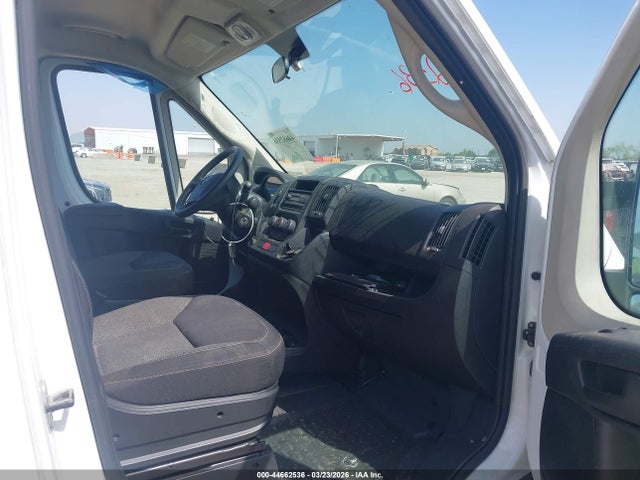 2017 RAM PROMASTER 1500 3C6TRVNG2HE541860 Photo 4