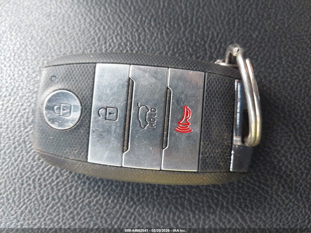 44662541 :رقم المزاد ، KNDCC3LC8K5256355 vin ، 2019 Kia Niro S Touring مزاد بيع