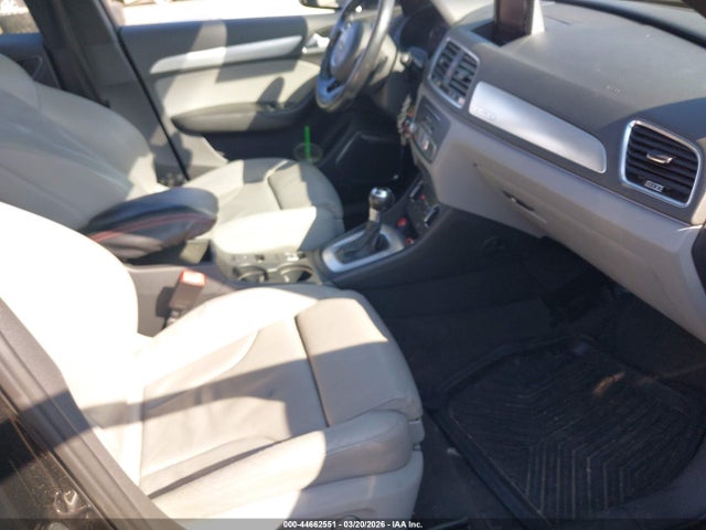 Продажа на аукционе авто 2016 Audi Q3 2.0t Premium Plus, vin: WA1GFCFS2GR016384, номер лота: 44662551