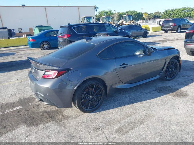 2022 TOYOTA GR86 JF1ZNBF19N8752735 Photo 3