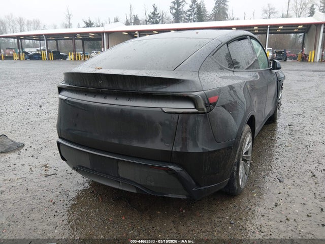 2026 TESLA MODEL Y 7SAYGDED4TF401870 Photo 3