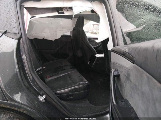 2026 TESLA MODEL Y 7SAYGDED4TF401870 Photo 7