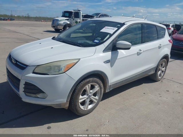 1FMCU0GX7GUA24802 Ford ESCAPE SE