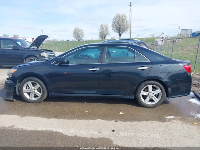 Aukcja sprzedaży 2013 Toyota Camry Se, vin: 4T1BF1FK7DU678843, numer aukcji: 44662624