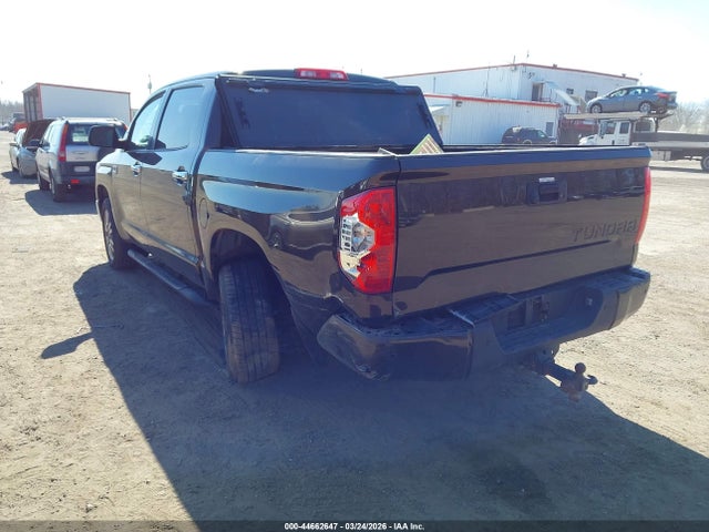 2018 TOYOTA TUNDRA 5TFAY5F10JX726167 Photo 2
