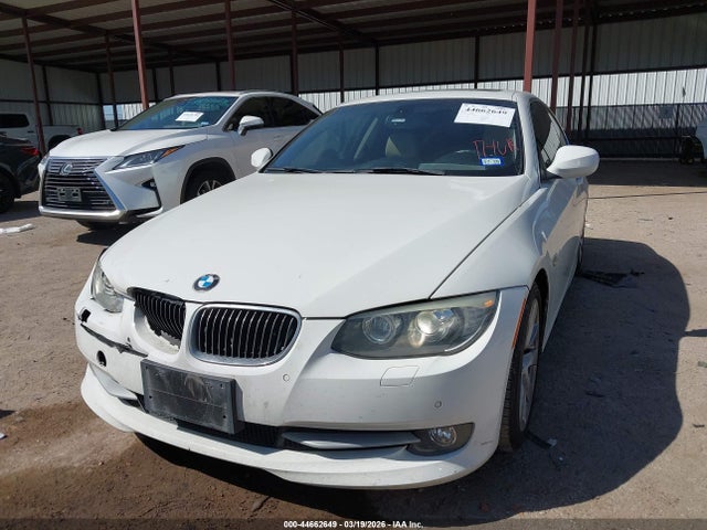 2011 Bmw 328i მანქანა იყიდება აუქციონზე, vin: WBAKE5C59BE755018, აუქციონის ნომერი: 44662649