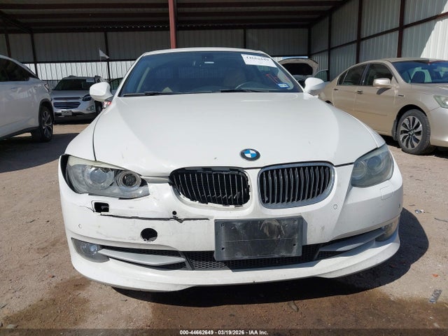2011 Bmw 328i მანქანა იყიდება აუქციონზე, vin: WBAKE5C59BE755018, აუქციონის ნომერი: 44662649