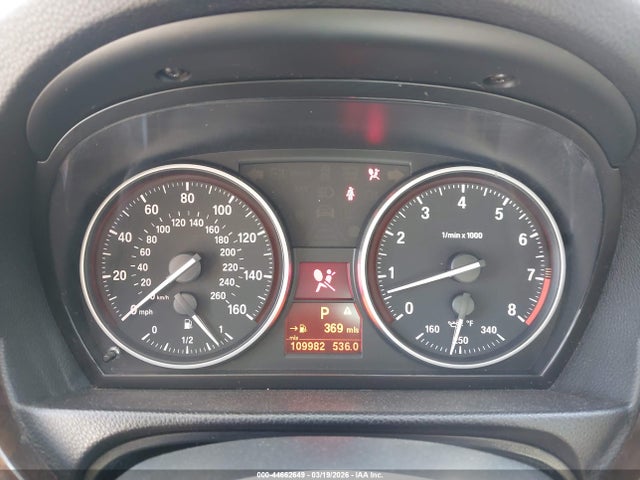 2011 Bmw 328i მანქანა იყიდება აუქციონზე, vin: WBAKE5C59BE755018, აუქციონის ნომერი: 44662649