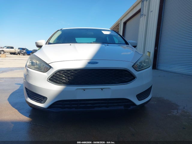 1FADP3F26JL328858 Ford FOCUS SE
