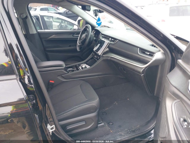 2023 Jeep Grand Cherokee L Laredo 4x4 მანქანა იყიდება აუქციონზე, vin: 1C4RJKAG3P8824131, აუქციონის ნომერი: 44662655