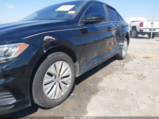 Продажа на аукционе авто 2019 Volkswagen Jetta 1.4t R-line/1.4t S/1.4t Se, vin: 3VWCB7BU9KM243013, номер лота: 44662662