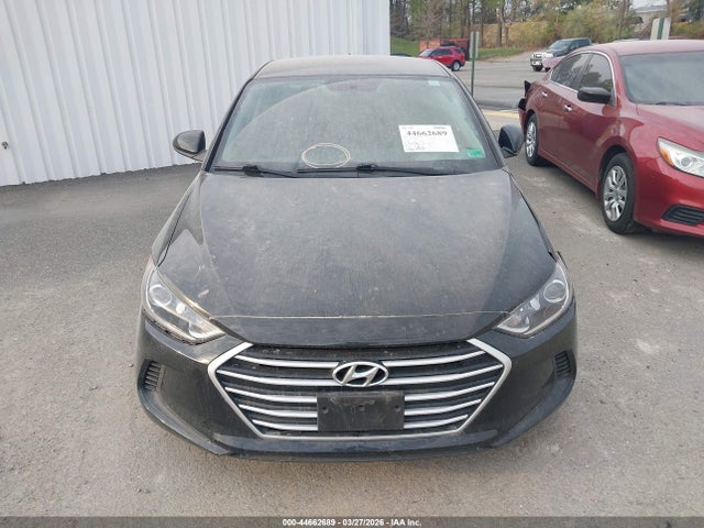 5NPD84LF5JH281198 Hyundai ELANTRA SEL