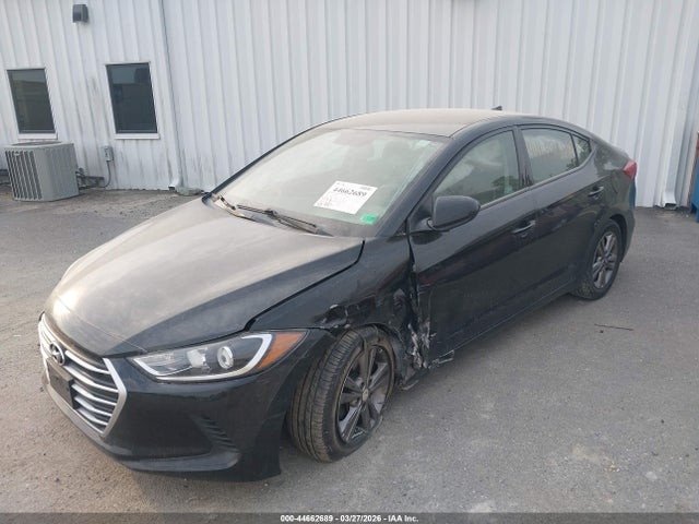 5NPD84LF5JH281198 Hyundai ELANTRA SEL