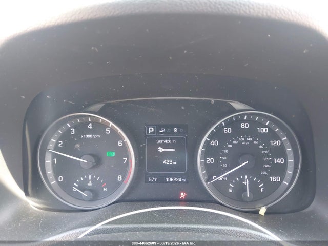 5NPD84LF5JH281198 Hyundai ELANTRA SEL