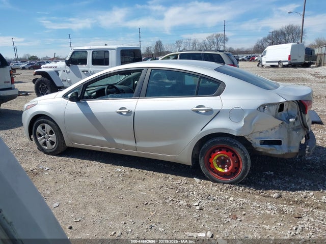 Aukcja sprzedaży 2018 Kia Forte Lx, vin: 3KPFK4A72JE170618, numer aukcji: 44662696
