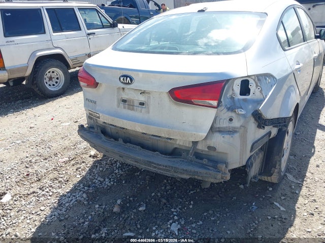 Aukcja sprzedaży 2018 Kia Forte Lx, vin: 3KPFK4A72JE170618, numer aukcji: 44662696