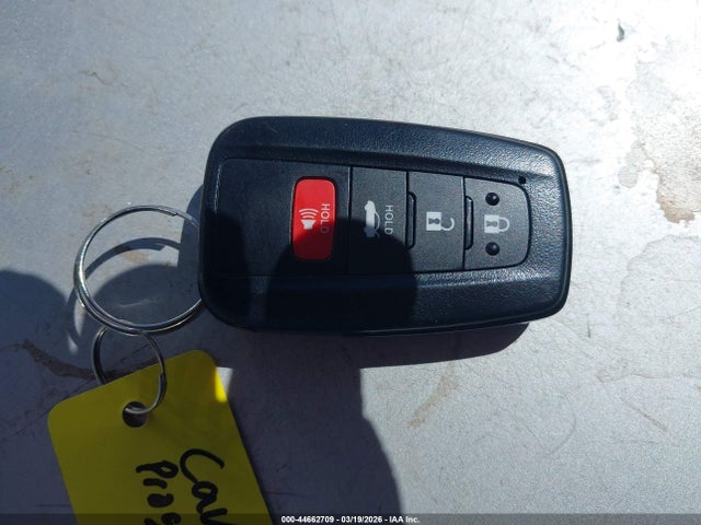 Продажа на аукционе авто 2018 Toyota Camry Le, vin: 4T1B11HK2JU045724, номер лота: 44662709