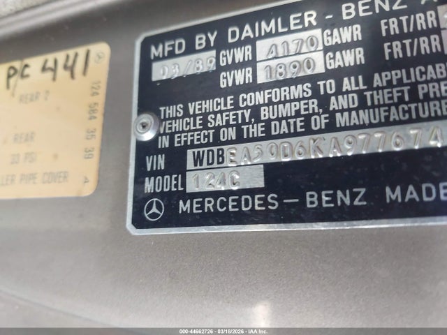 44662726 :رقم المزاد ، WDBEA50D6KA977674 vin ، 1989 Mercedes-benz 300 Ce مزاد بيع