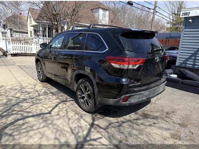 Aukcja sprzedaży 2018 Toyota Highlander Le, vin: 5TDBZRFH1JS883847, numer aukcji: 44662749