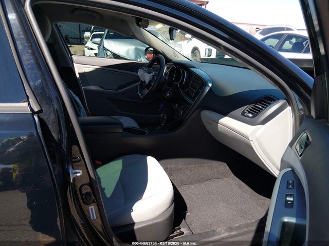 5XXGM4A7XEG315657 KIA Optima Lx